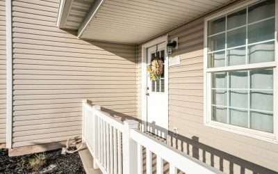 Signs It’s Time to Replace Your Siding