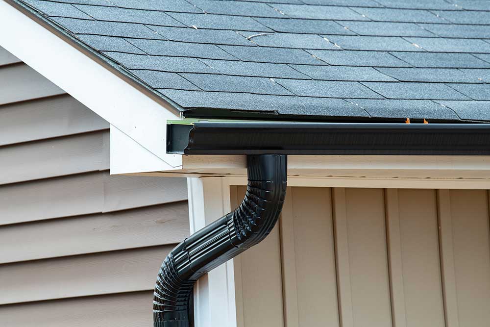 black-gutters