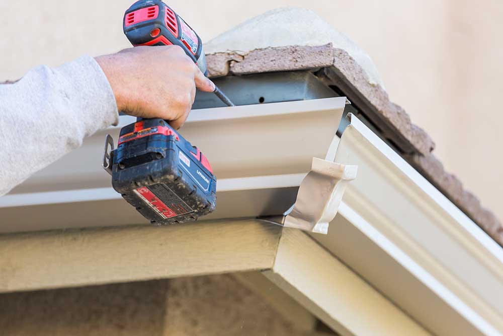 installing-new-gutters